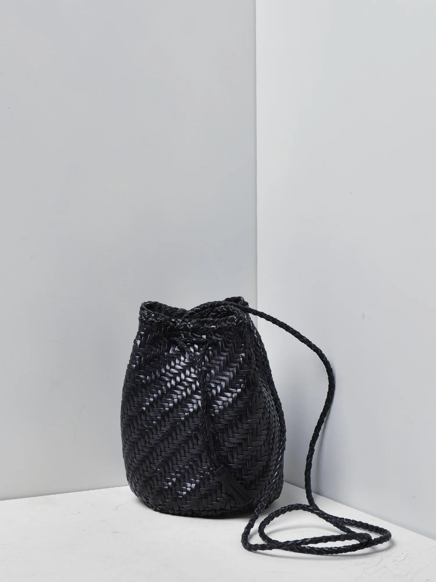 POMPOM DOUBLE JUMP_BLACK